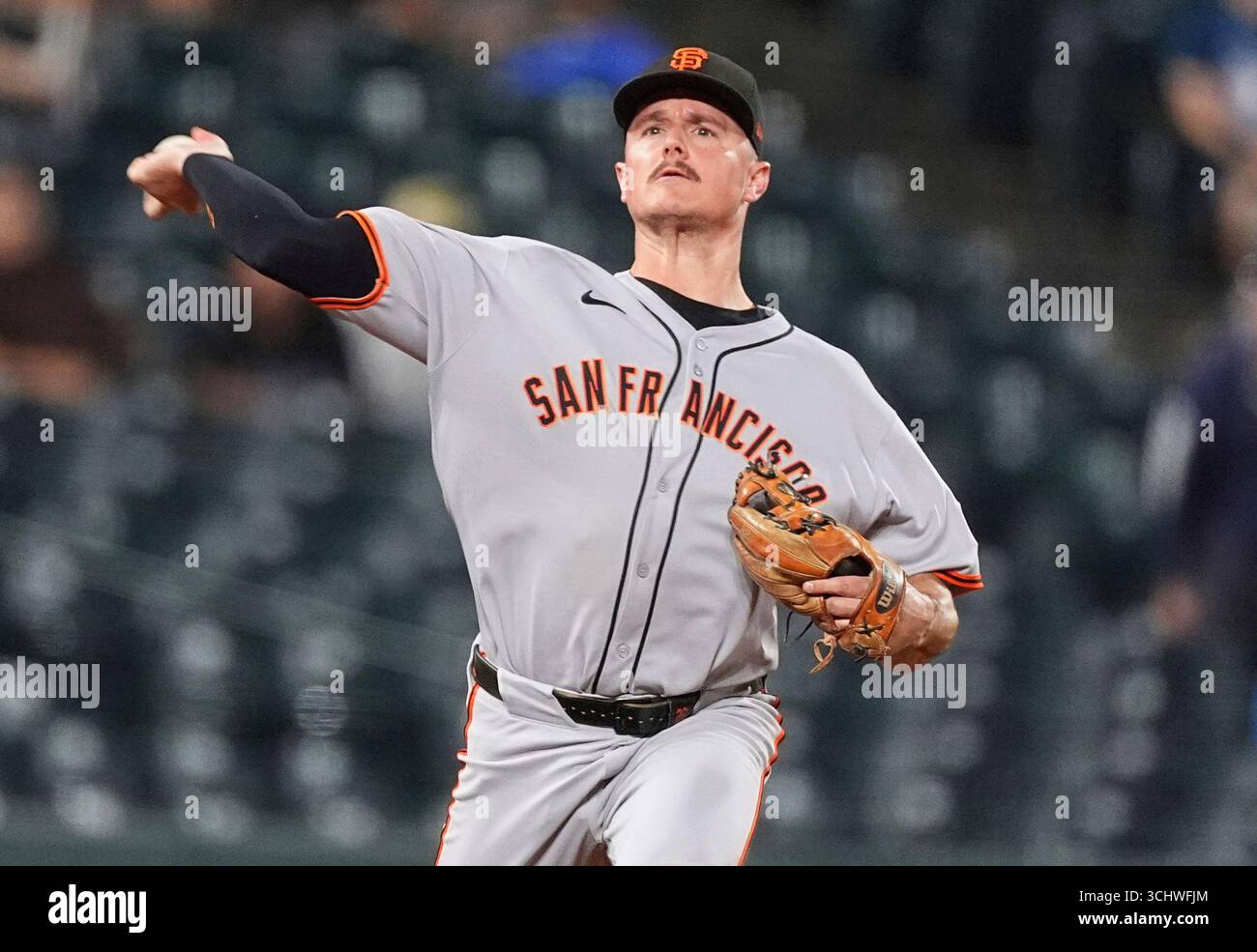 San Francisco Giants third baseman Matt Chapman throws to first base to ...