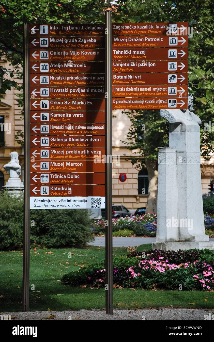 Tourist street in zagreb hi-res stock photography and images - Alamy