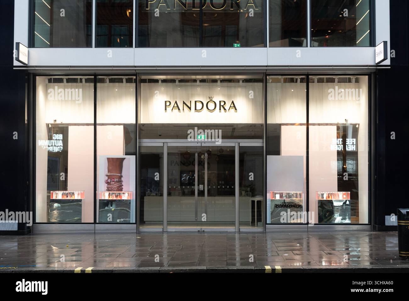 London, Uk - October 19, 2024 - Pandora jewellery store in Oxford Street Stock Photo
