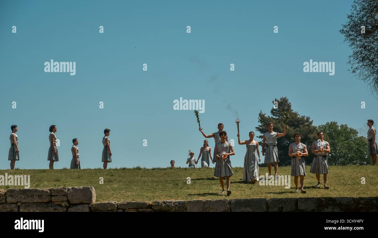 Olympic games paris 2024 greece hi-res stock photography and images - Alamy