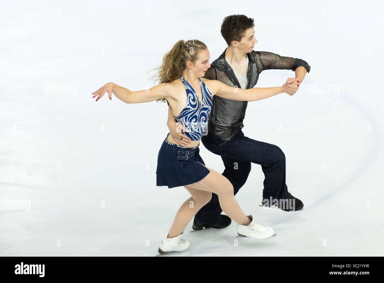 Jasmine ROBERTSON and Chase ROHNER (Usa) during ISU Junior Grand Prix ...