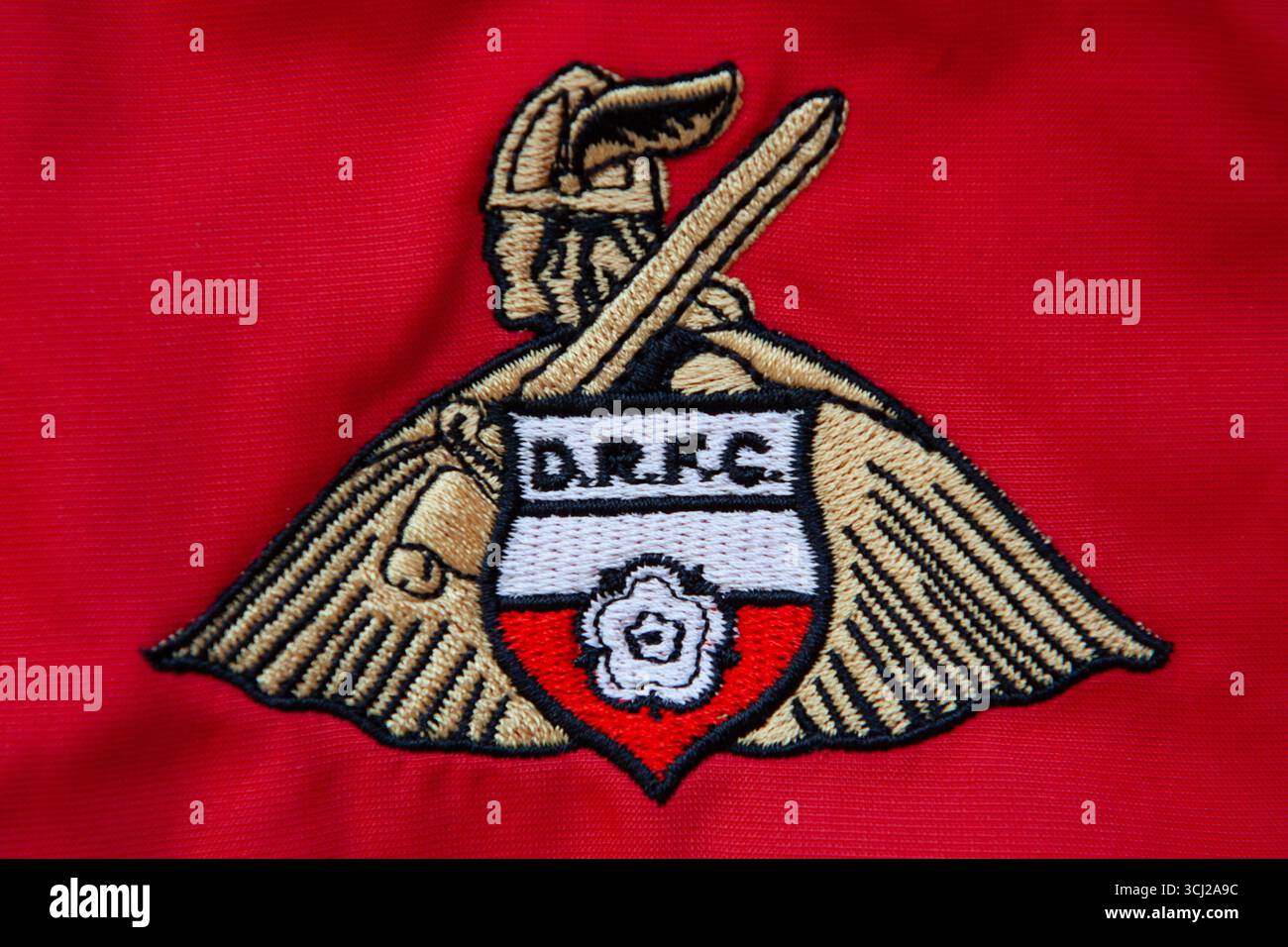 R d logo hi-res stock photography and images - Page 6 - Alamy, image size:1300x956