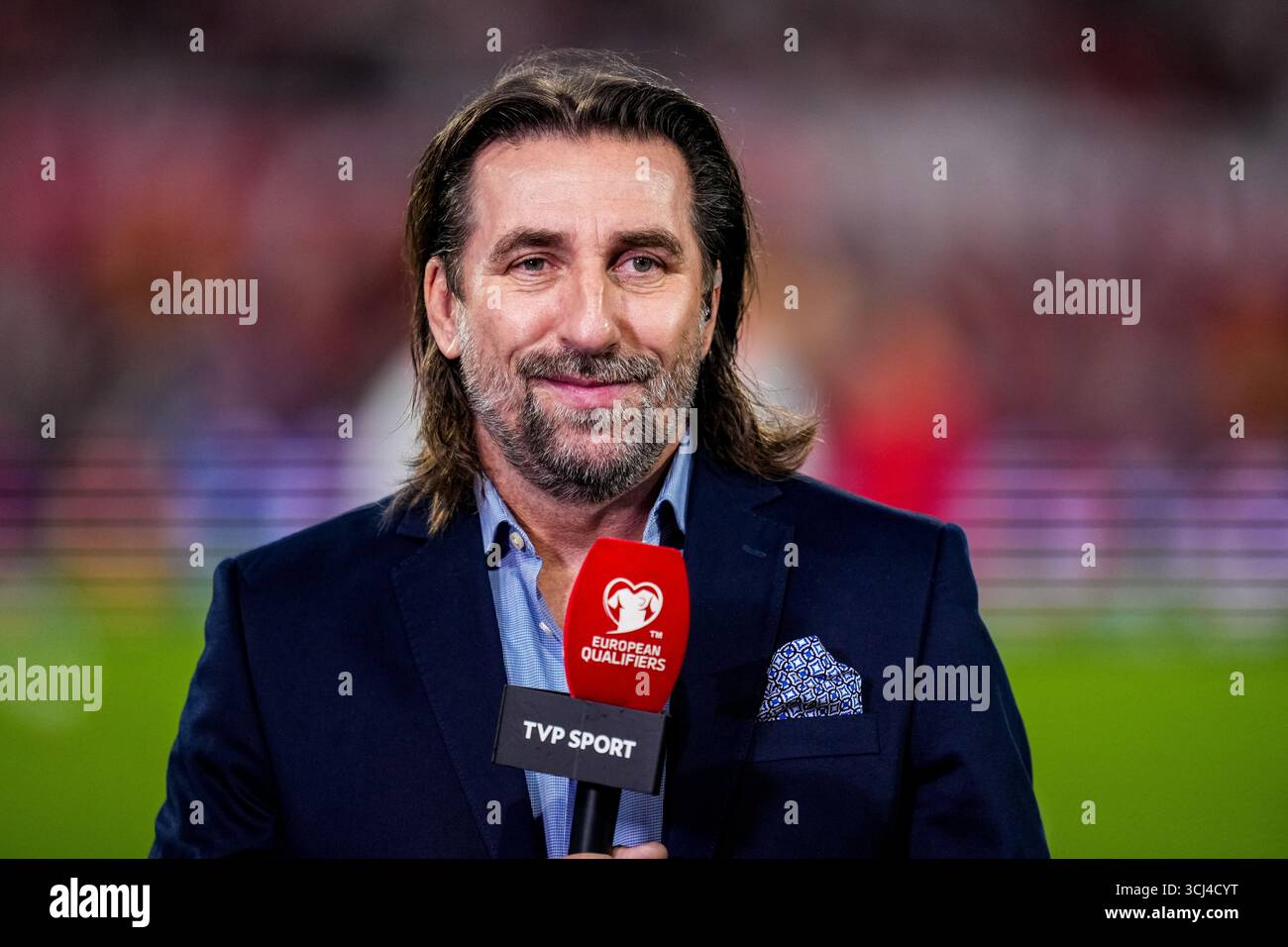 Fifa World Cup 2026 Qualification Round Poland Hi Res Stock Photography Rotterdam Netherlands September 4 Tomasz Iwan Looks On Prior To The Fifa World Cup 2026 Qualifier Match Between Netherlands And Poland At De Kuip On September 4 2025 In Rotterdam Netherlands Photo By Rene Nijhuis 3CJ4CYT