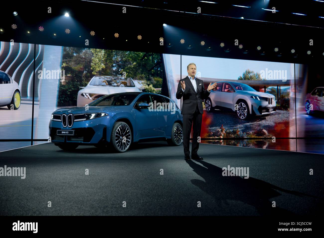 05 September 2025, Bavaria, Munich: Oliver Zipse, Chairman of the Board ...