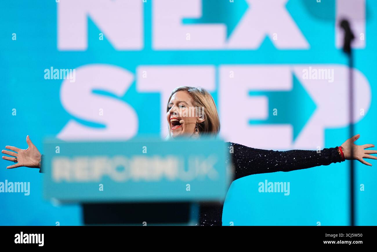 Mayor Of Greater Lincolnshire Dame Andrea Jenkyns Singing At The