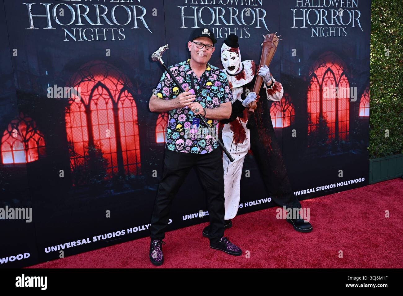 John Murdy bei der Eröffnung der Halloween Horror Nights 2025 in den ...