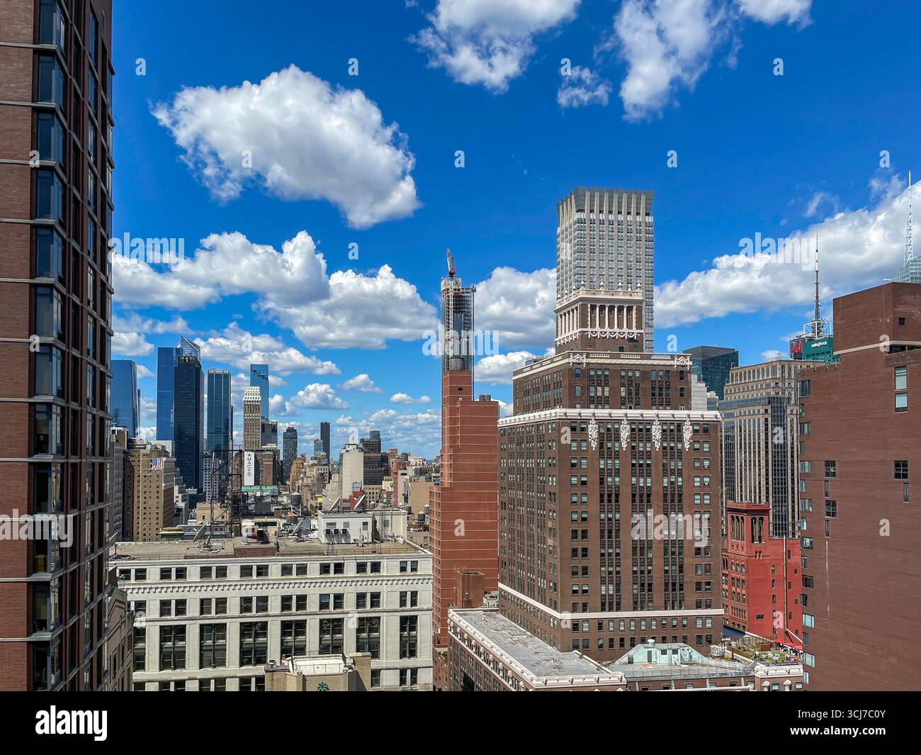 View of Manhattan Midtown skyline from a luxury co-op apartment roof deck in Murray Hill historic district, 2025, New York City, United States - Smartphone Captured Stock Image