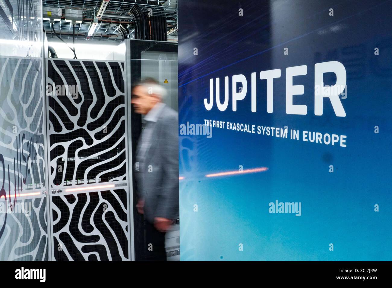 Jülich Mdc Empty Module Exascale computer hi-res stock photography and images - Alamy