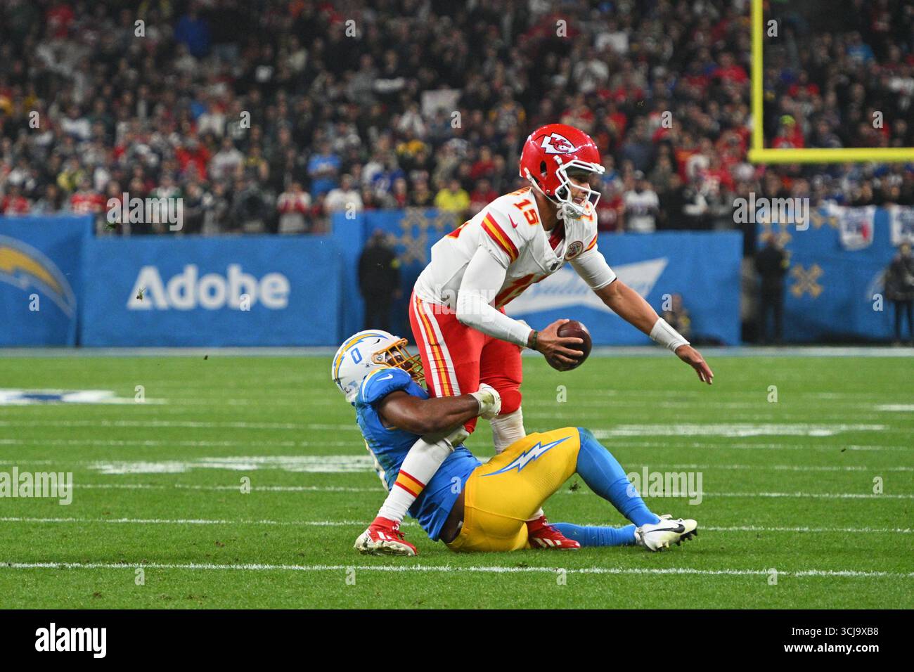 SAO PAULO BRAZIL SEPTEMBER 5 Kansas City Chiefs Quarterback Patrick sao-paulo-brazil-september-5-kansas-city-chiefs-quarterback-patrick