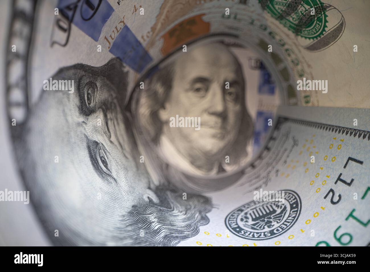 Macro details of 100 dollar bill Stock Photo - Alamy