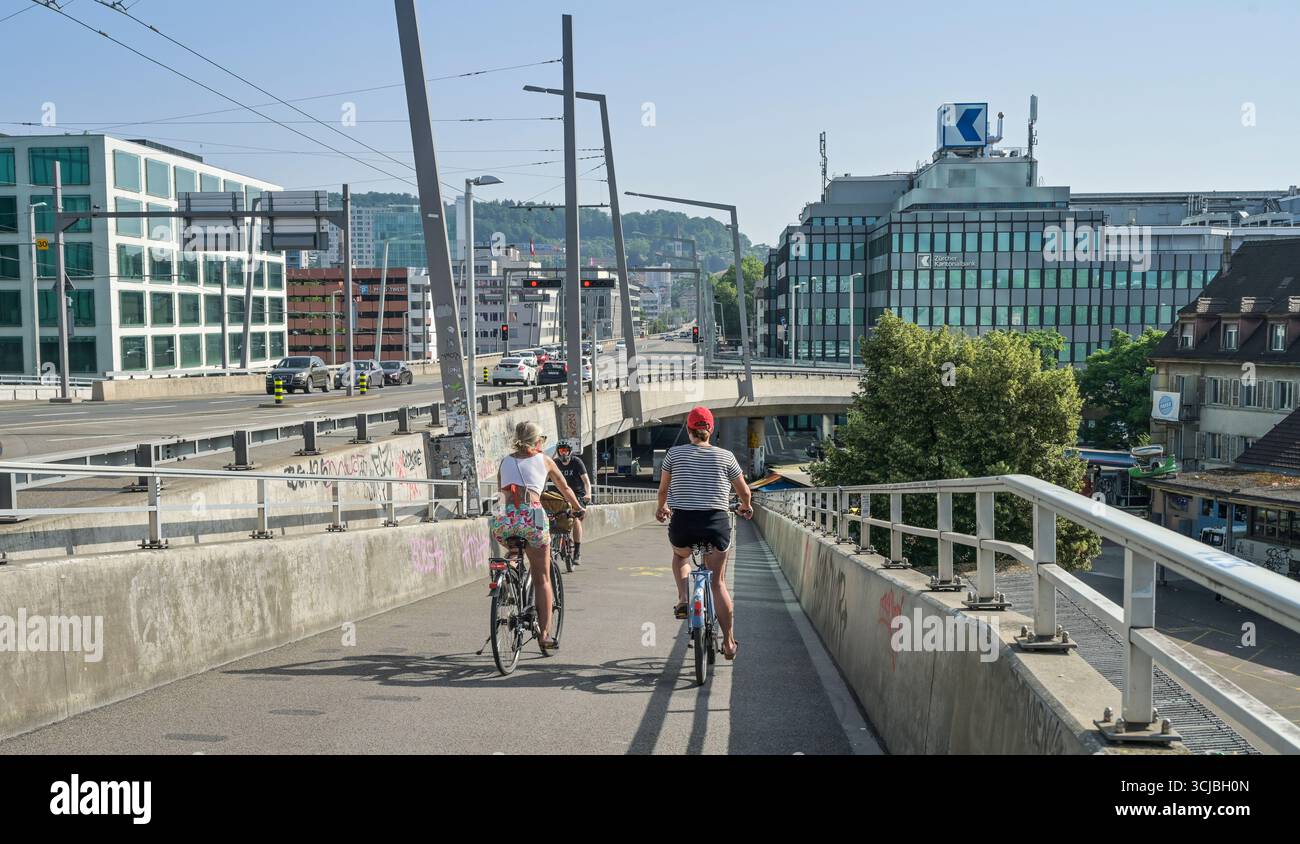 FIDUS、「Auf der Brucke in Zurich」 530 Meter lange Velobrücke