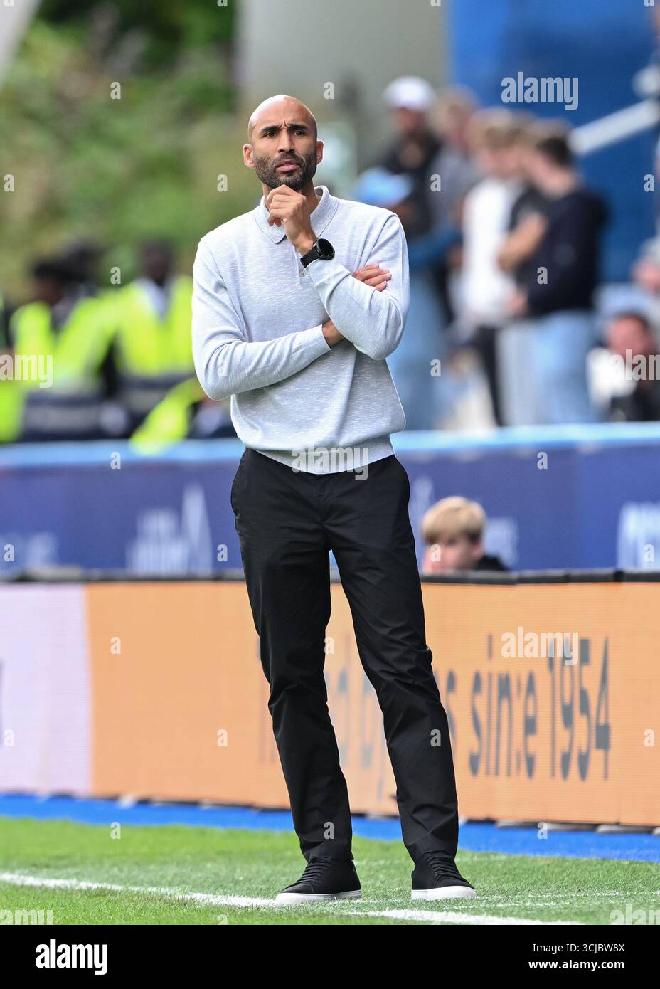 Huddersfield Town Manager Lee Grant During The Sky Bet League One Match huddersfield-town-manager-lee-grant-during-the-sky-bet-league-one-match
