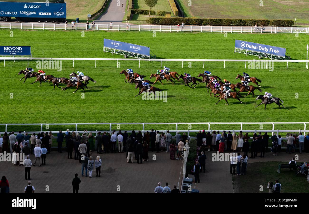 Horse racing jockey school hi res stock photography and images Alamy
