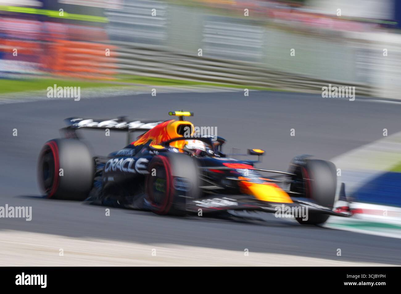 Red bull racing japan 2025 yuki hi-res stock photography and images - Alamy