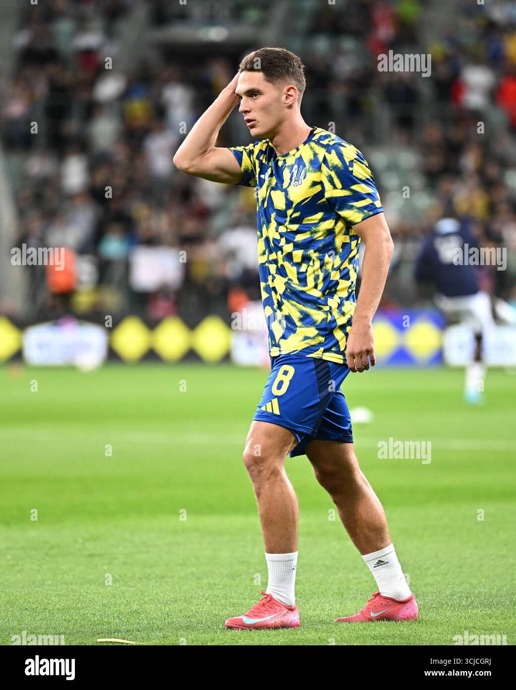Wroclaw Poland September 05th 2025 Georgiy Sudakov 8 Ukraine Wroclaw Poland September 05th 2025 Georgiy Sudakov 8 Ukraine Warming Um During The Game Between Ukraine And France In The European Qualifiers For The World Cup 2026 In Wroclaw Poland On September 5 2025 Yaroslav Dunka Spp 3CJCGRJ