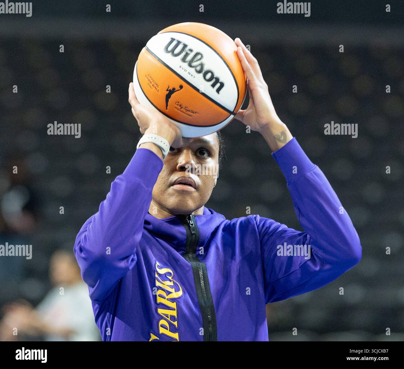 Sep 5, 2025; College Park, GA, USA; Azura Stevens #23 and the Los ...
