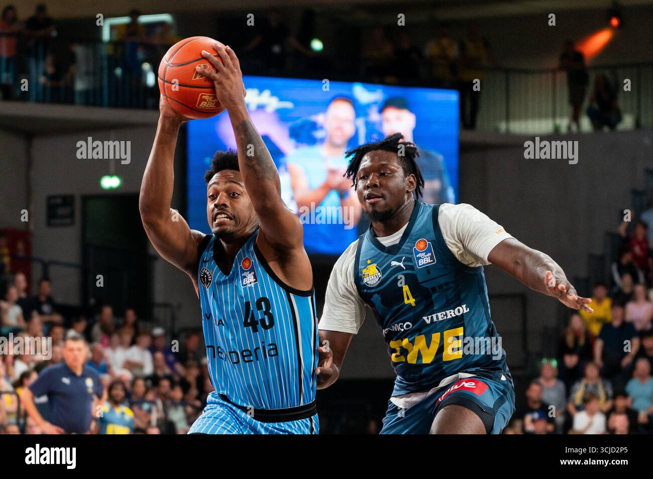 Veolia Towers Hamburg Face EWE Baskets Oldenburg in BBL Clash