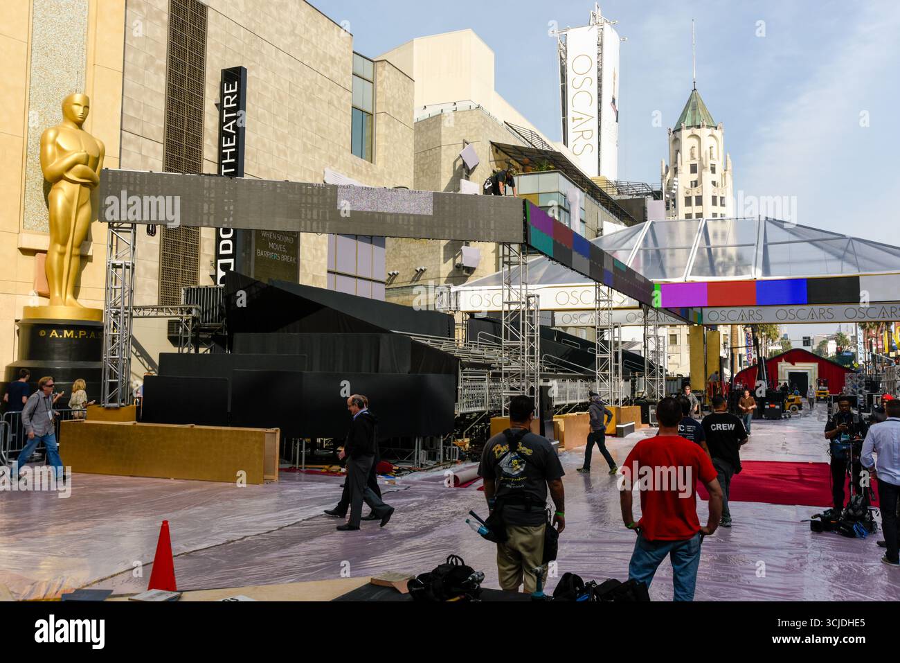 HOLLYWOOD, CALIFORNIA, USA: Behind the scenes during preparations for the 87th Annual Academy Awards® underway on Hollywood Boulevard outside the Dolby Theatre in Hollywood, California on February 18, 2015. © Lee Roth / Roth Stock Archives Stock Photo