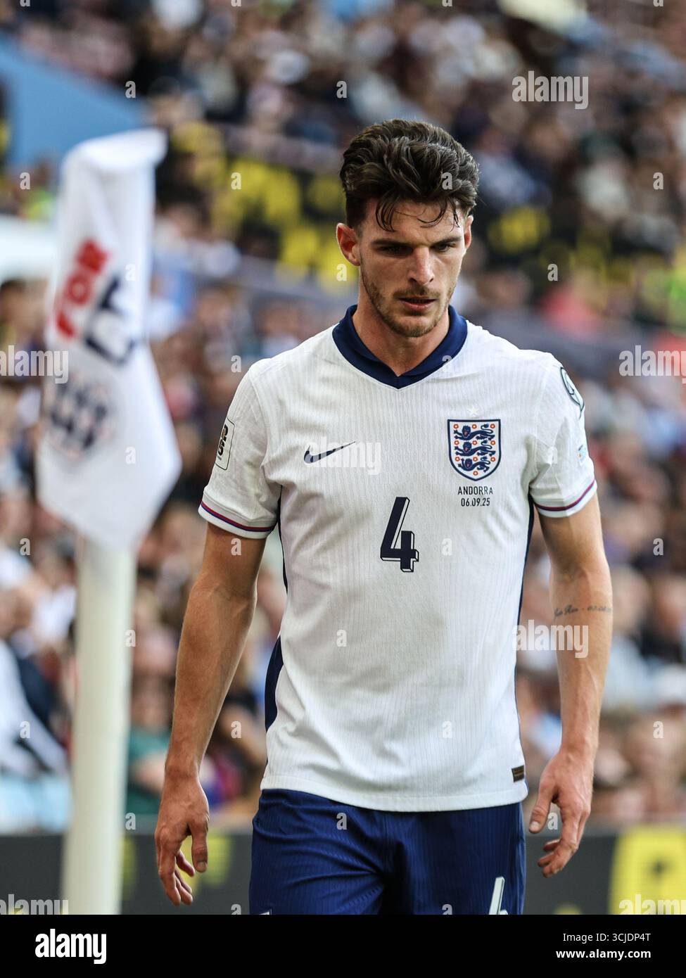 Declan Rice (4 England) prepares to take a corner during the 2026 FIFA ...