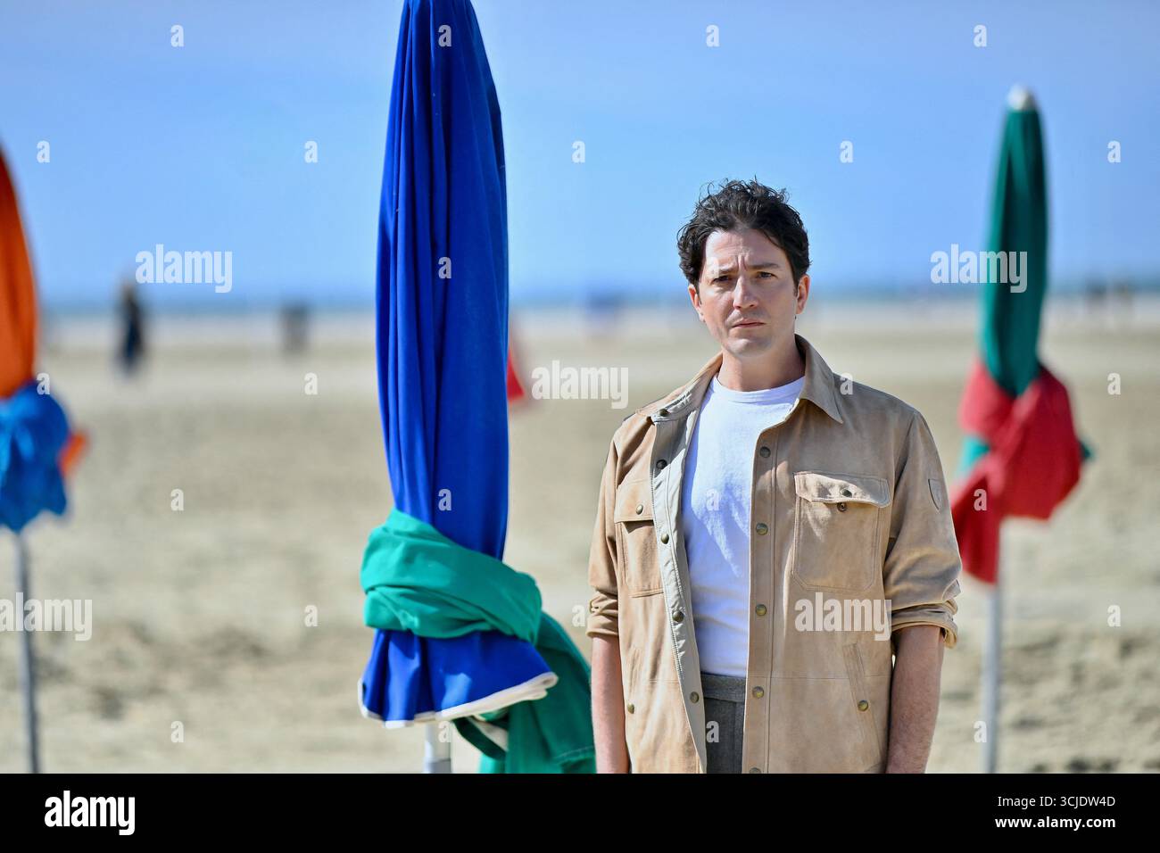 Cette John Magaro Preston Lee L'obsession du réel : pas d'artifice, pas d'écran vert