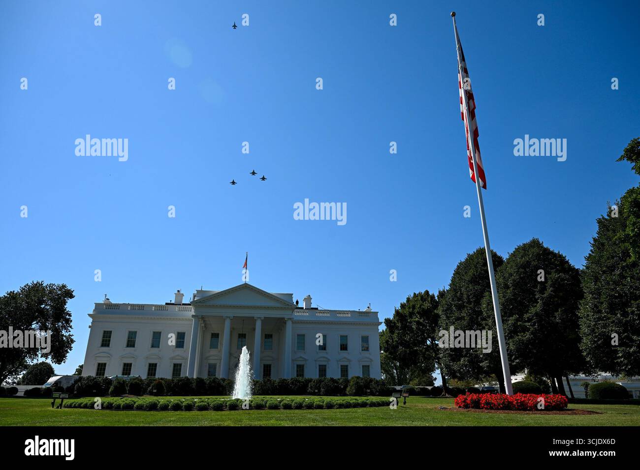 Military aircraft perform a flyover of the White House as President ...