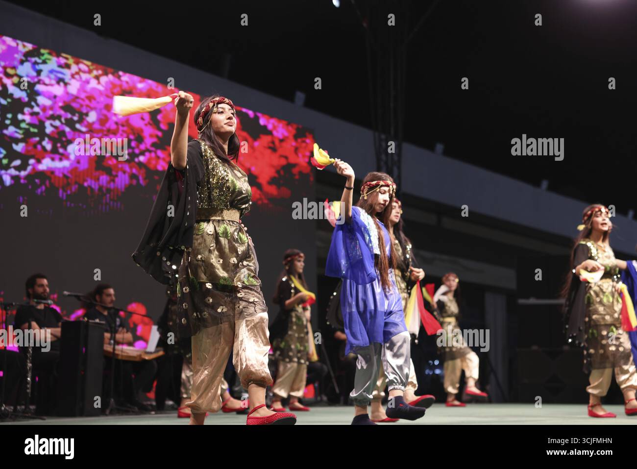Kurdish cultural festival hi-res stock photography and images - Alamy