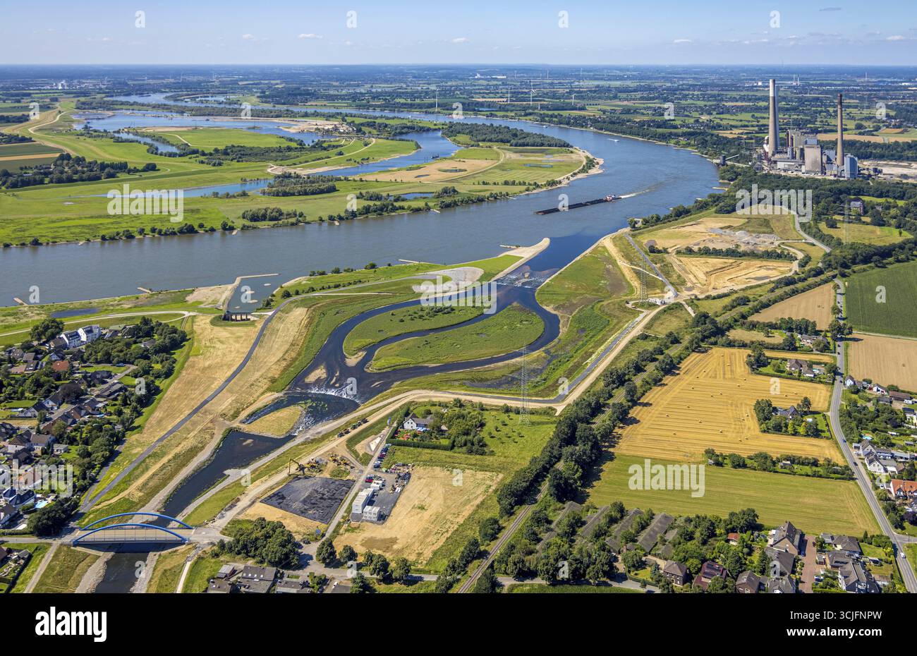 Aerial view, river Emscher, new Emscher estuary into the river Rhine ...