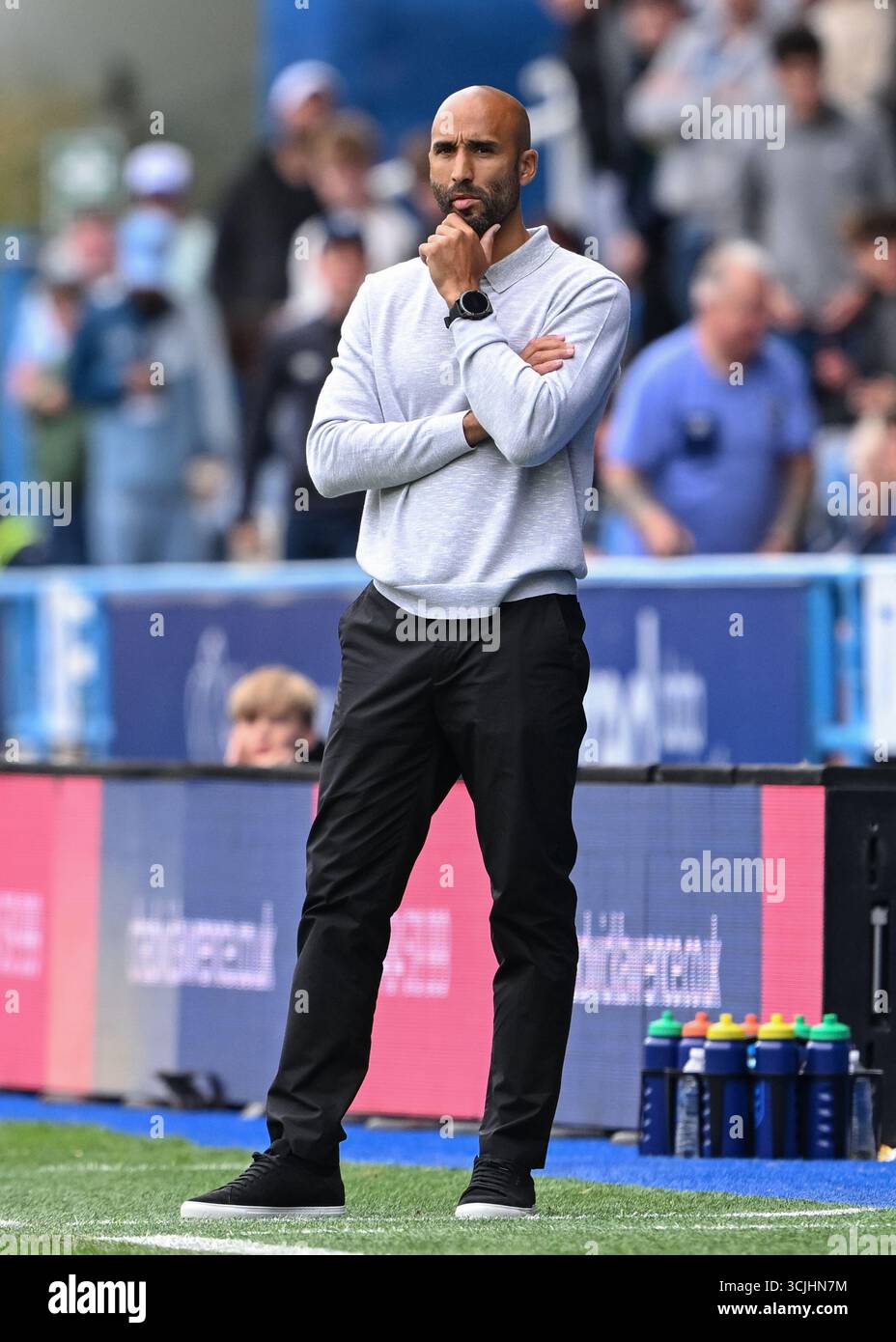 Huddersfield Town Manager Lee Grant During The Sky Bet League One Match huddersfield-town-manager-lee-grant-during-the-sky-bet-league-one-match