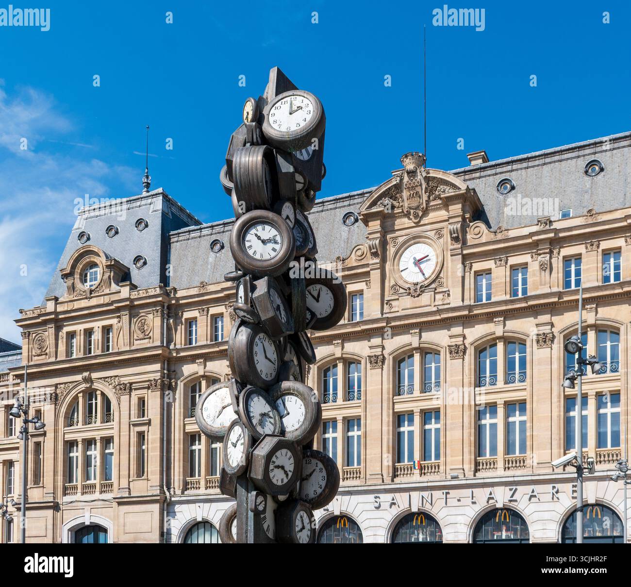 By artist arman hi-res stock photography and images - Alamy