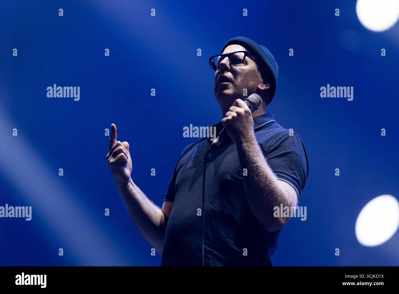 Sao Paulo, Brazil. 07th Sep, 2025. SP - SAO PAULO - 07/09/2025 - SAO PAULO, THE TOWN 2025 - SP - SAO PAULO - 07/09/2025 - SAO PAULO, THE TOWN 2025 - Greg Graffin, lead singer of the North American band Bad Religion during a performance on the Skyline stage at the 2nd edition of The Town music festival, on September 7, 2025, at the Interlagos Racetrack in Sao Paulo. Photo: Ettore Chiereguini/AGIF (Photo by Ettore Chiereguini/AGIF/Sipa USA) Credit: Sipa USA/Alamy Live News Stock Photo