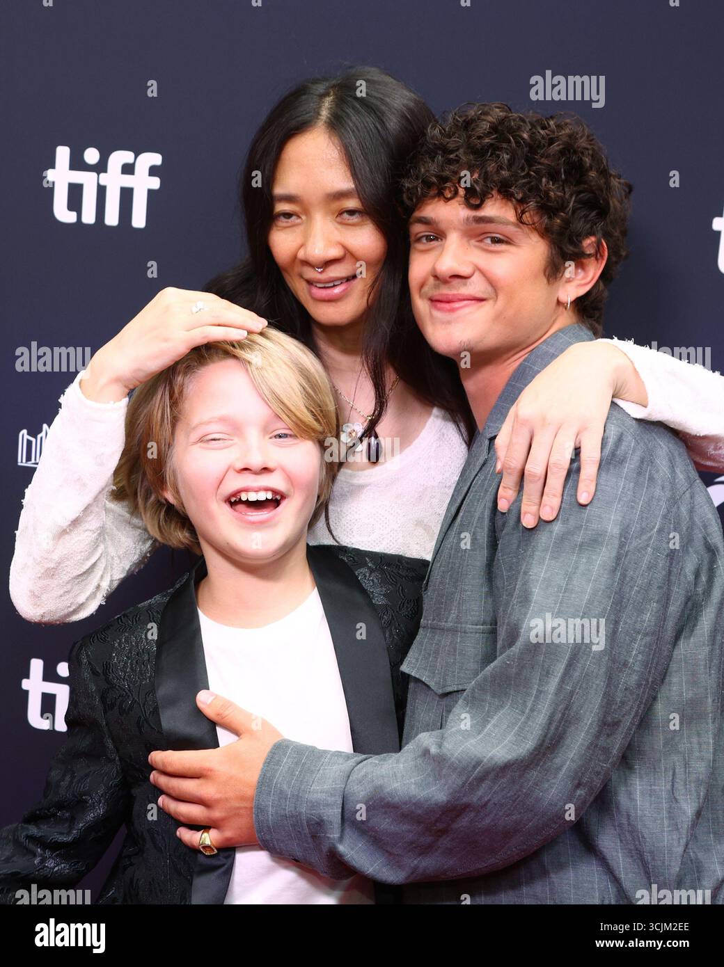 Amazing Jacobi And Noah Jupe Got Into 'a Little Bit Of Mischief' On 'hamnet' Set Background Digital Art Amazing Jacobi And Noah Jupe Got Into 'a Little Bit Of Mischief' On 'hamnet' Set Background Digital Art