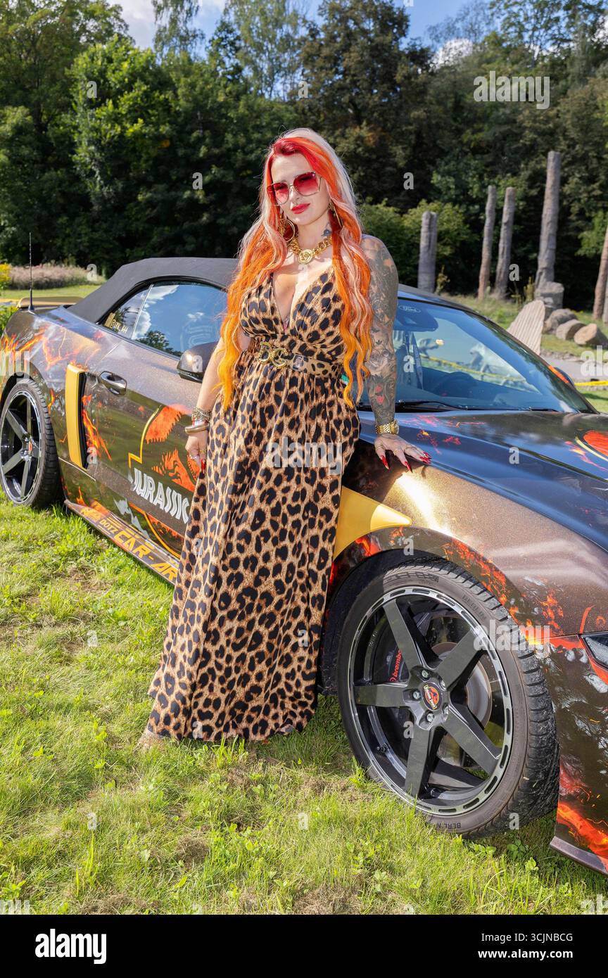 ArtStation - Yuri \, image size:864x1390