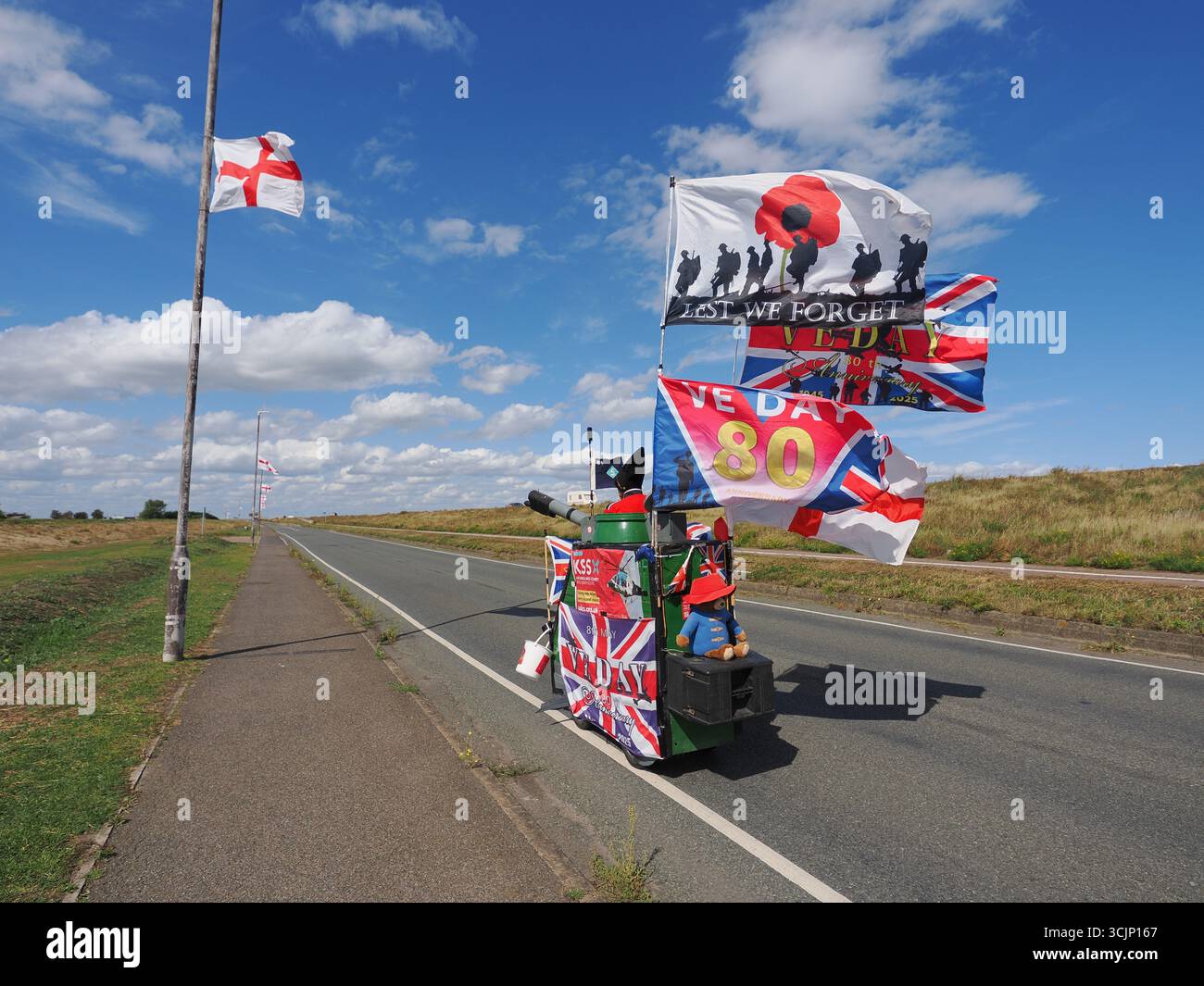 Flagged Up Sheerness, Kent, UK. 8th Sep, 2025. 80-year-old English eccentric Tim ...