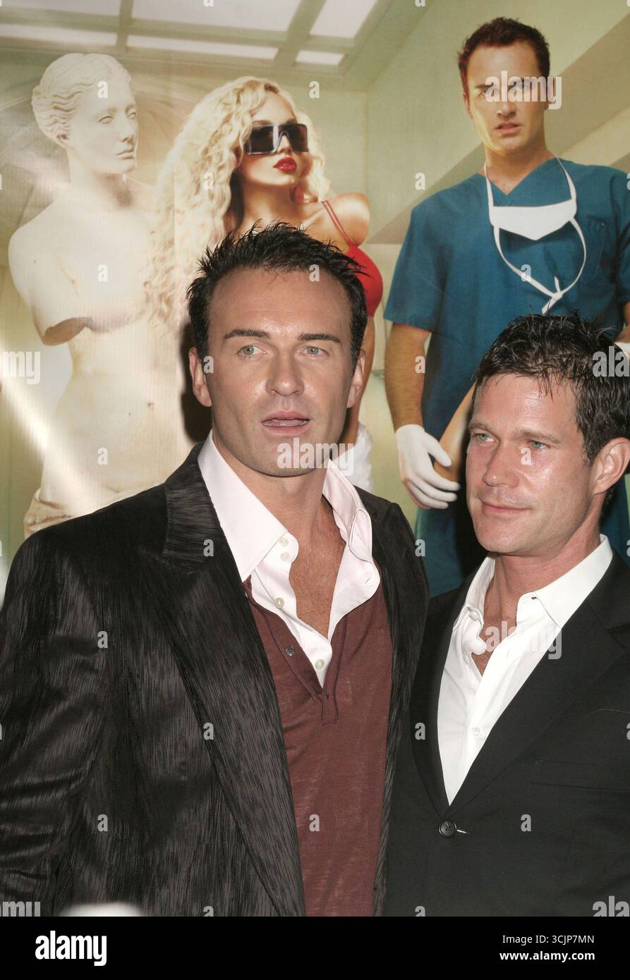 Nip tuck season four premiere hi-res stock photography and images - Page 4  - Alamy, image size:893x1390