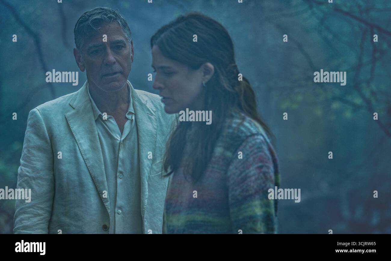 jay-kelly-2025-george-clooney-as-jay-kelly-riley-keough-as-jessica