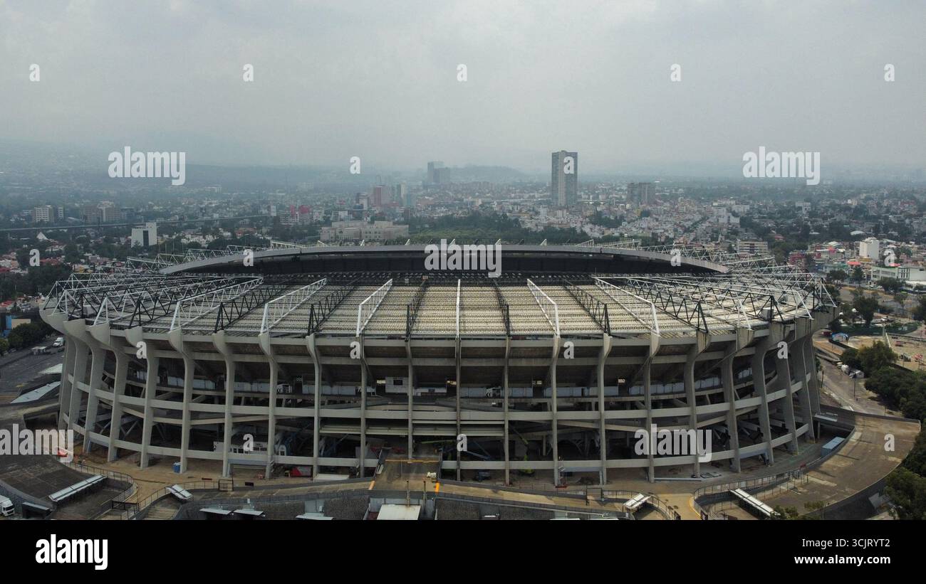 Azteca stadium aerial hi-res stock photography and images - Alamy