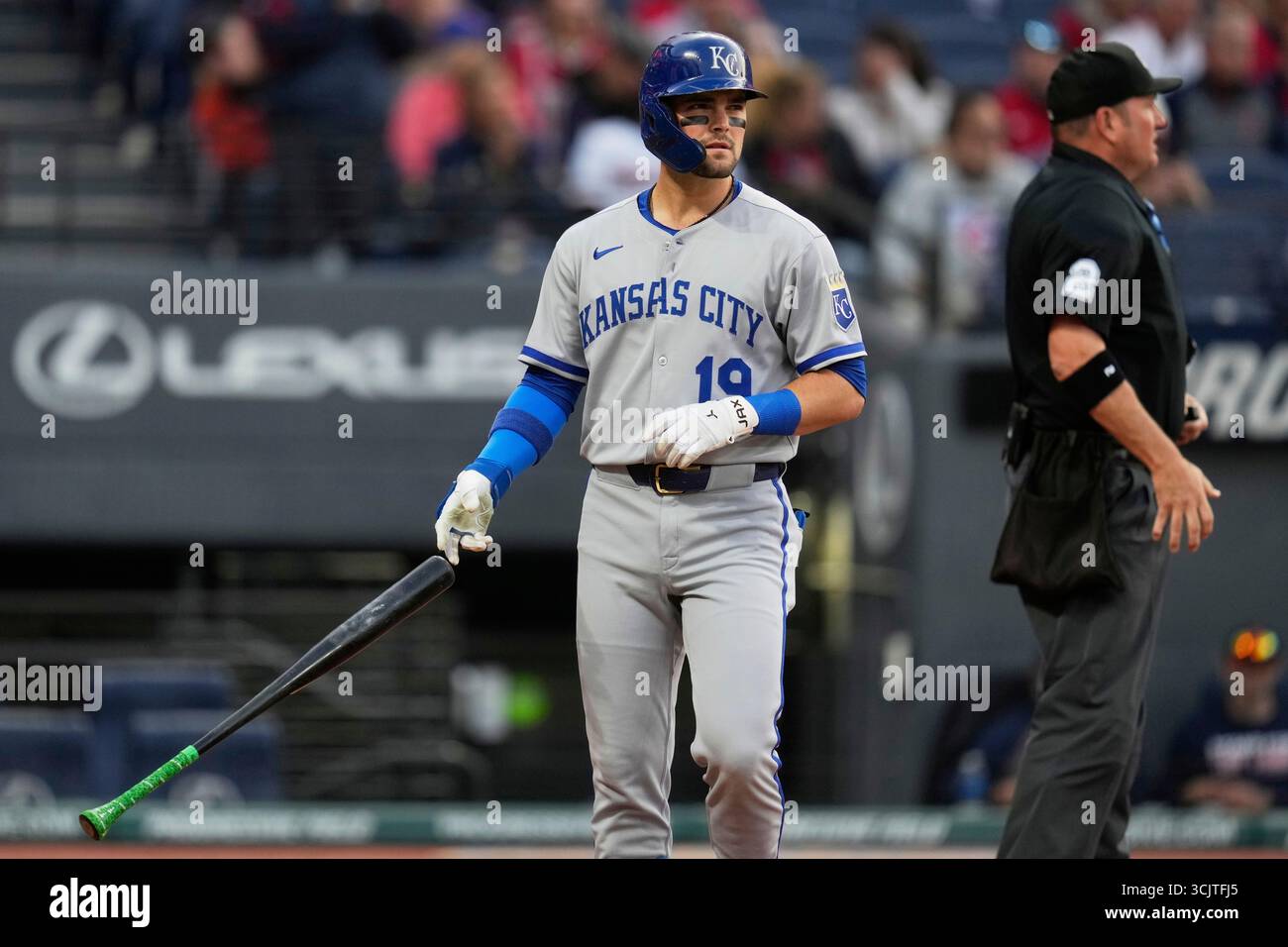 Kansas City Royals' Michael Massey walks back to the dugout after ...