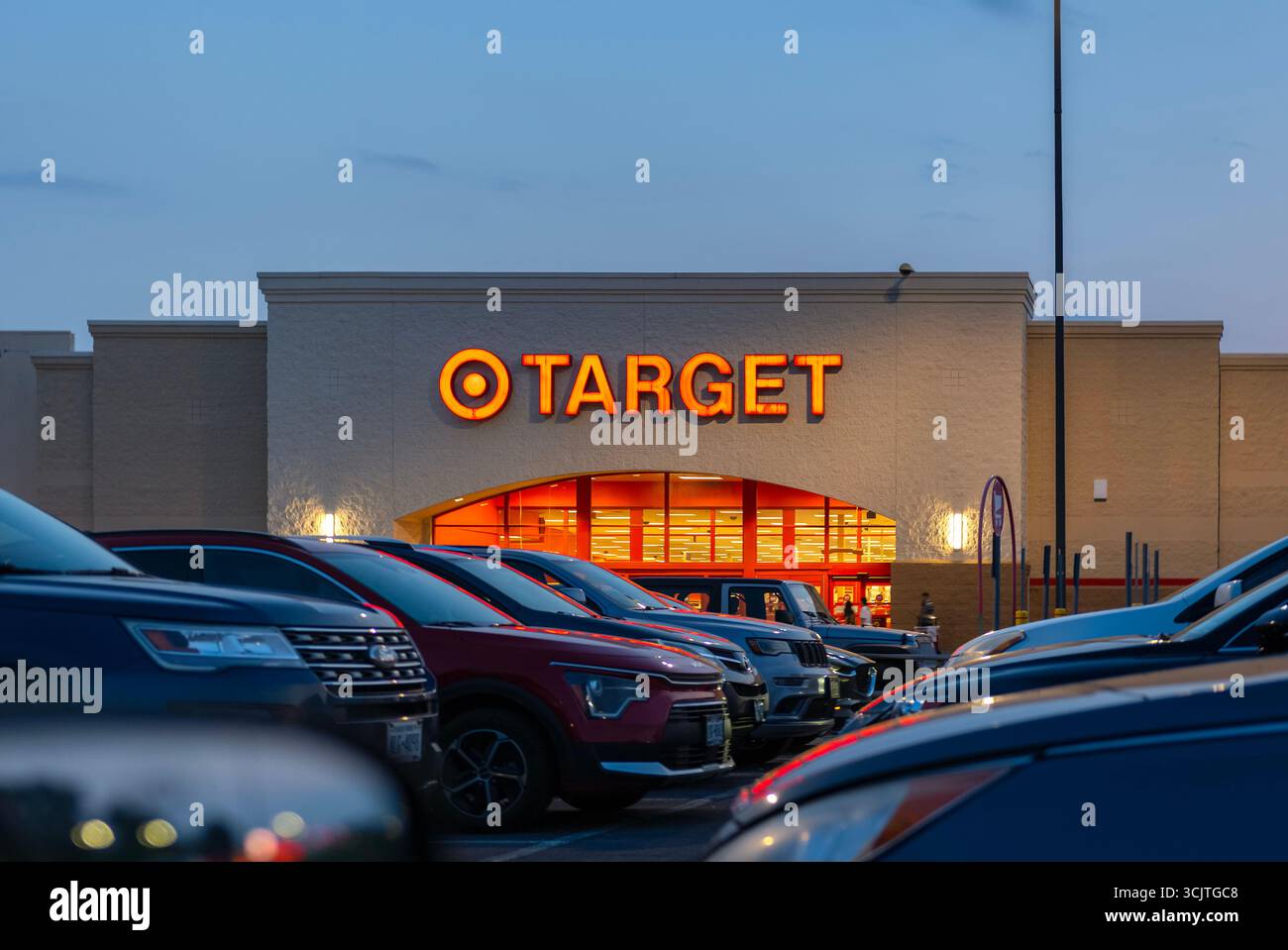 Target registry hi-res stock photography and images - Alamy