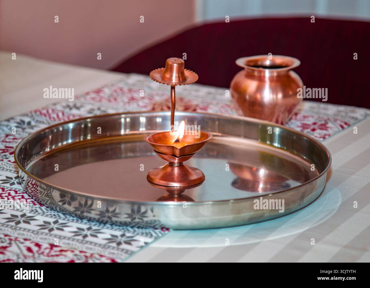 Hindi wedding decor, Indian Yajna ritual, Vedic fire ceremony, A ritual ...