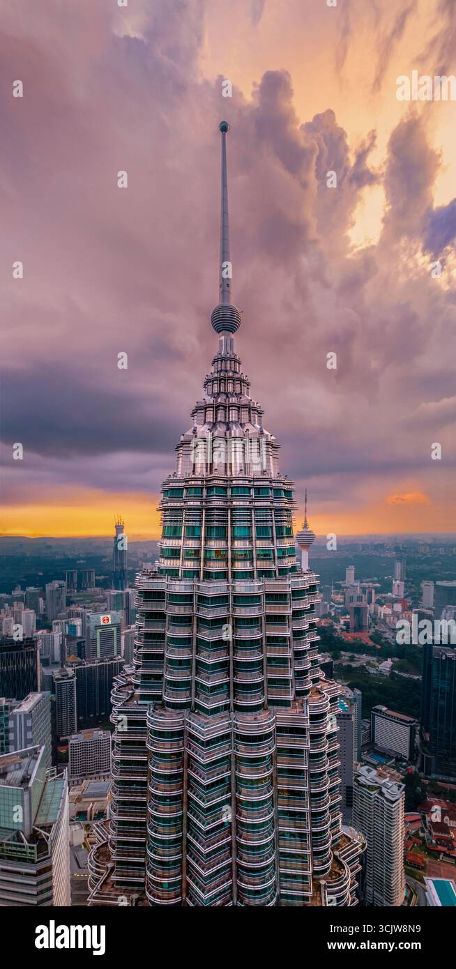 Nov 20, 2019 - Kuala Lumpur, Malaysia: Colorful view of Petronas Twin ...