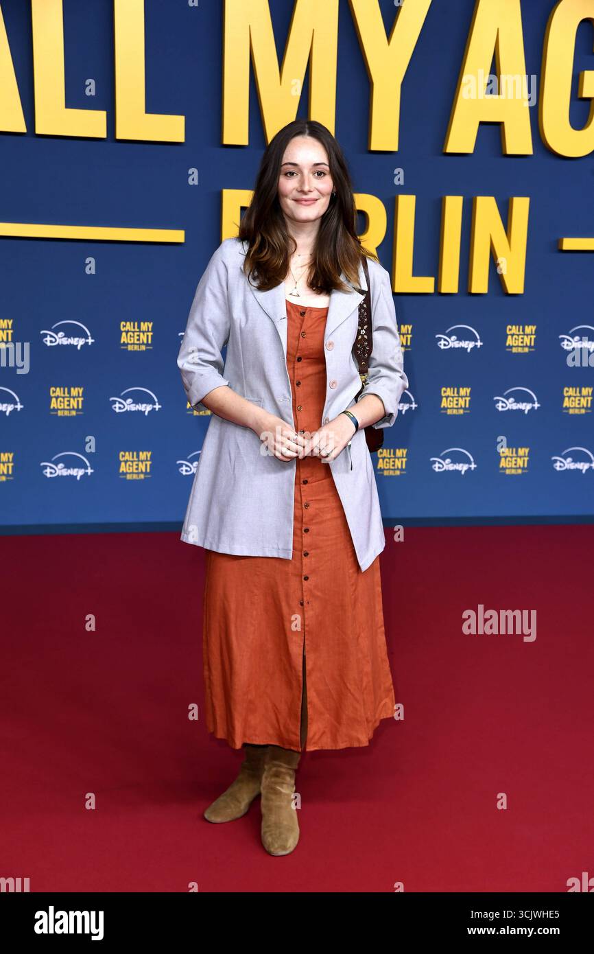 Maria Ehrich bei der Weltpremiere von Disney Original Serie Call