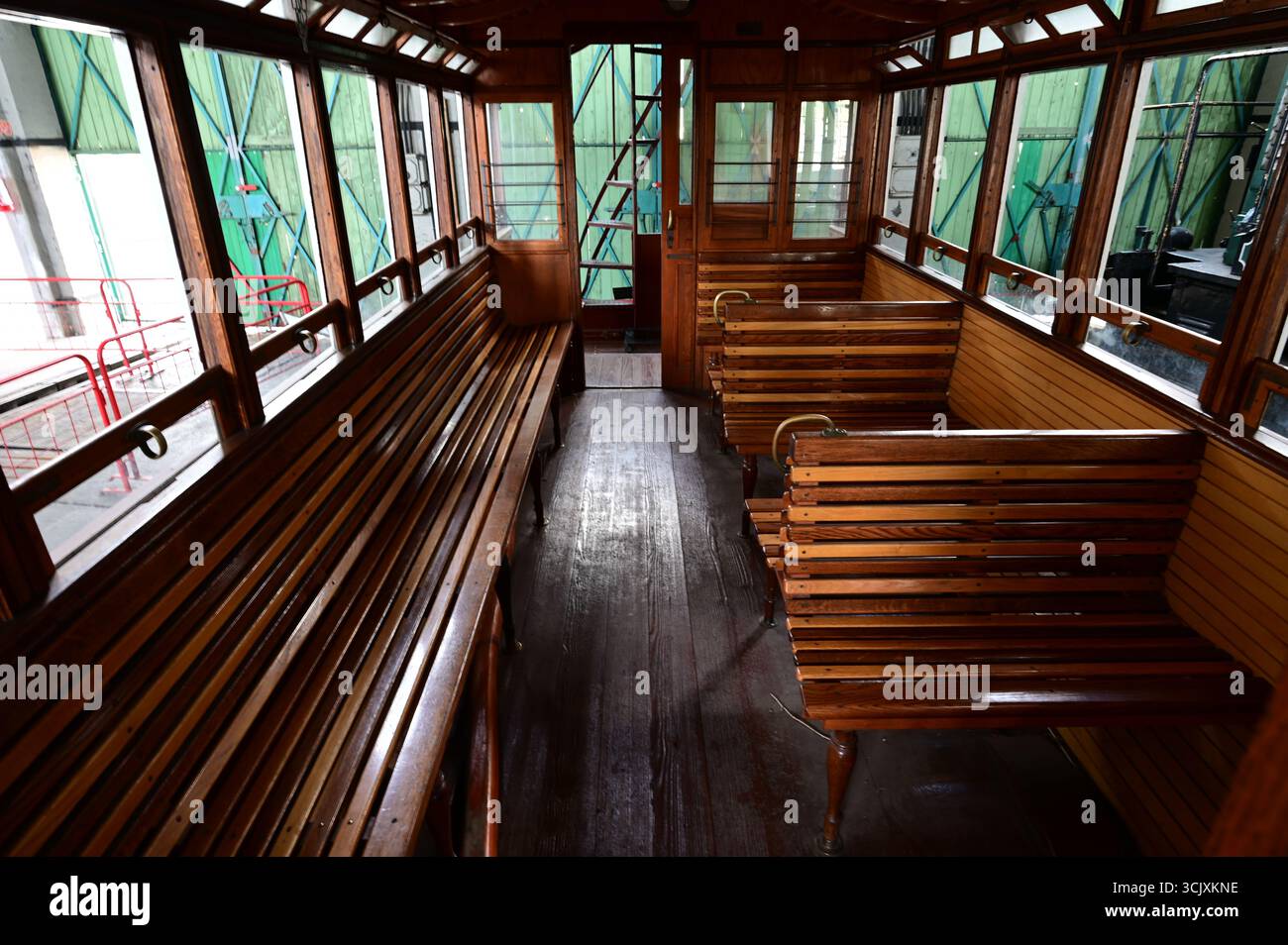 Horse tram old hi-res stock photography and images - Alamy