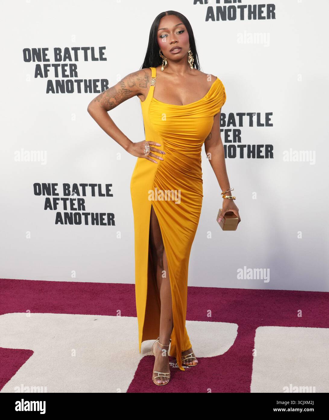 Shayna McHayle Arrives At The Warner Bros ONE BATTLE AFTER ANOTHER Shayna Mchayle Arrives At The Warner Bros One Battle After Another World Premiere Held At The Tcl Chinese Theatre In Hollywood Ca On Monday September 8 2025 Photo By Sthanlee B Miradorsipa Usa 3CJXM2J 