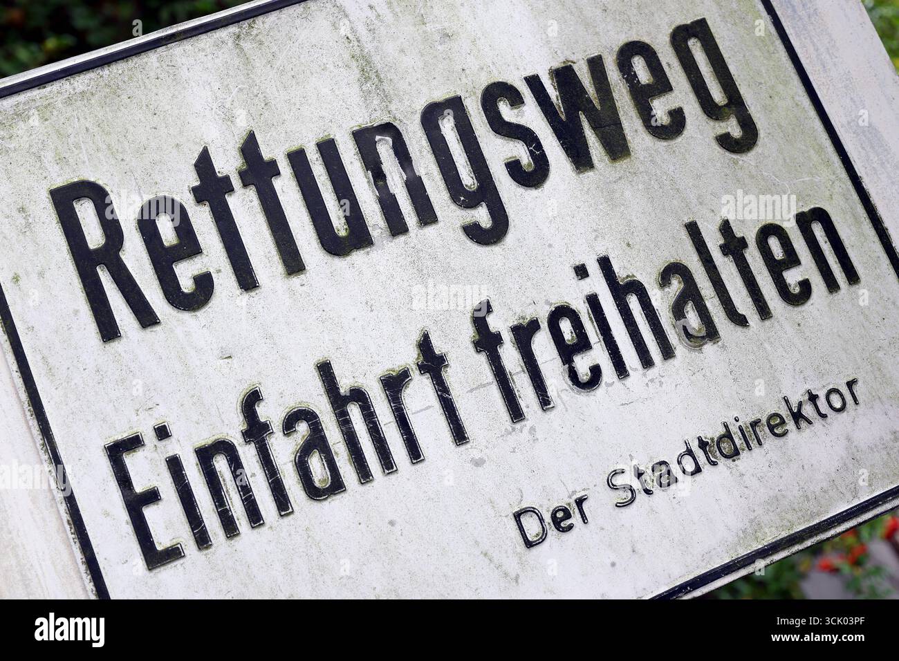 einfahrt freihalten (giallo/rosso