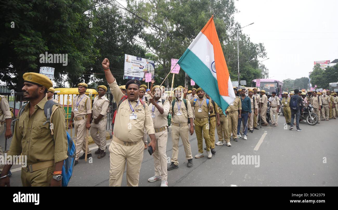 Awas Raksha 9 gram hi-res stock photography and images - Alamy