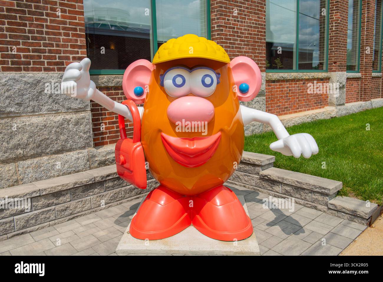 Mr mrs potato head hi-res stock photography and images - Alamy