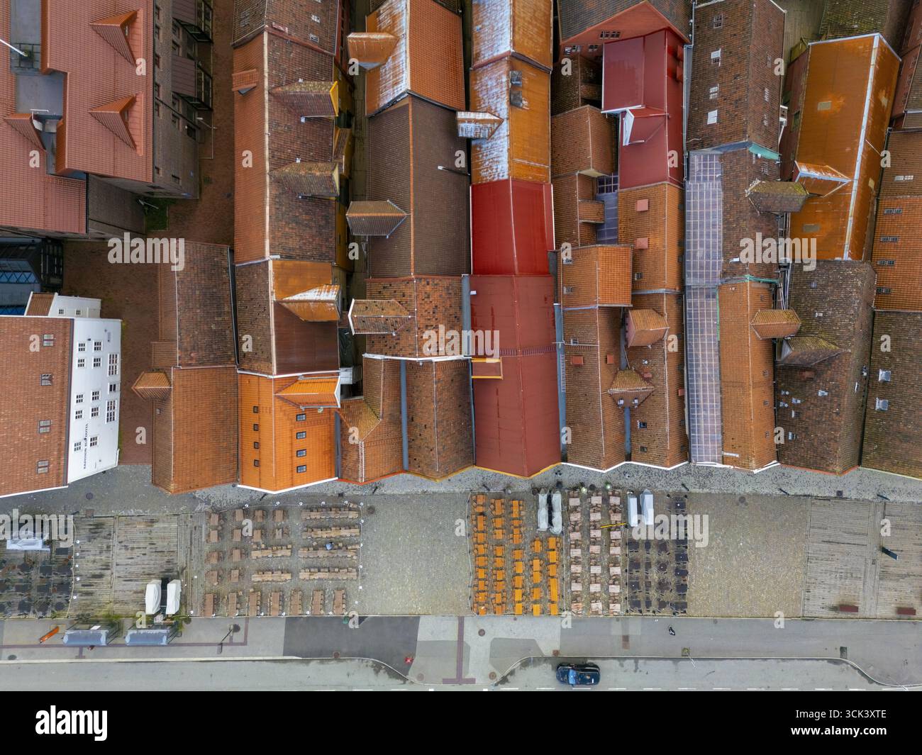 Roofs old bergen bryggen aerial hi-res stock photography and images - Alamy