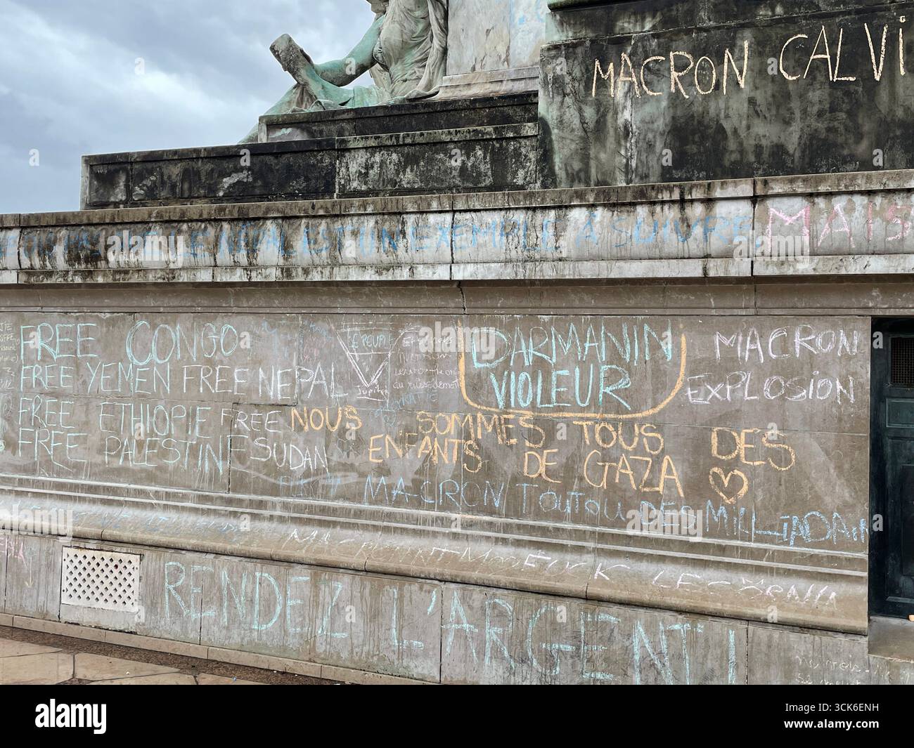 Inscriptions on the Girondins monument in Bordeaux made by protesters from the 'Block Everything' movement on September 10, 2025. France - Smartphone Captured Stock Image