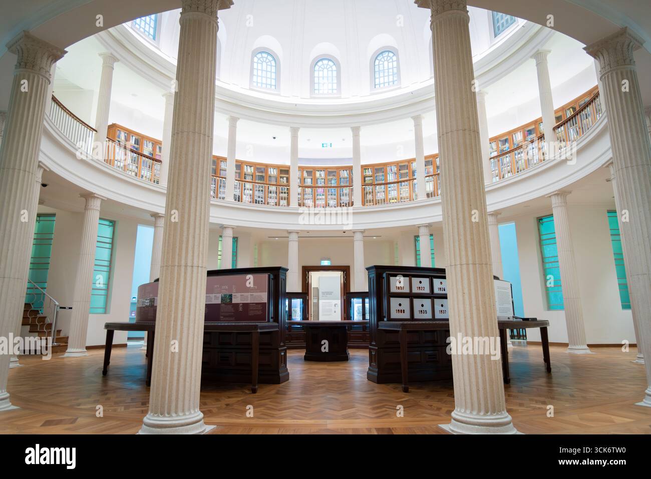 SINGAPORE - The last neo-classical building to be built in the British ...