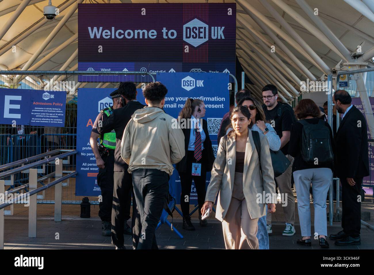 London, UK. 9th September, 2025. Visitors pass through a security check ...